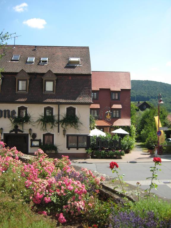 Hotel Krone Laudenbach  Exteriér fotografie